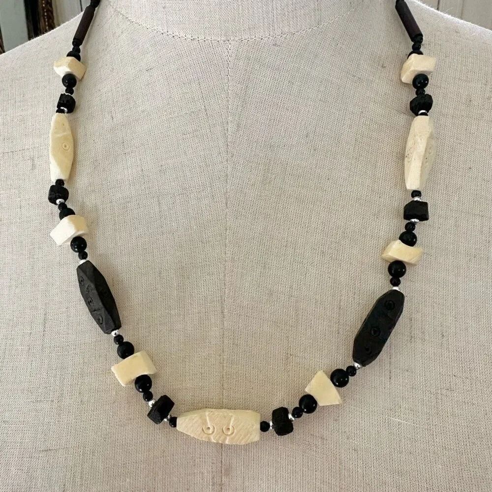 Black and tan long beaded necklace
